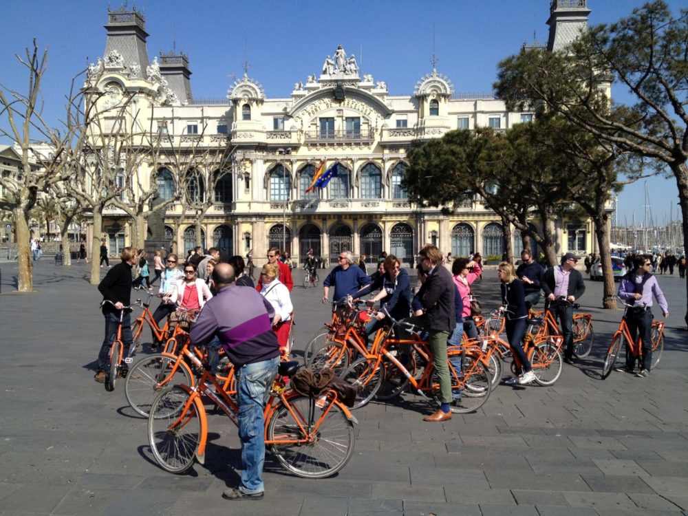 Bedrijfsuitje Barcelona organiseren? Geniet van cultuur, strand en zakelijke inspiratie