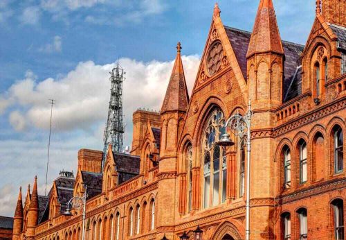 Personeelsuitje Dublin, een perfecte mix van Ierse gastvrijheid, culinaire tours en teambuilding in de stad