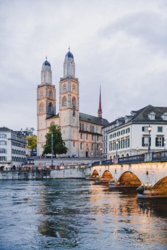 Personeelsreis Zurich, ontdek historische charme en moderne elegantie