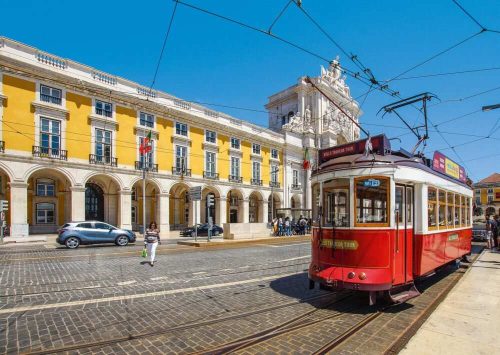 Bedrijfsreis laten organiseren in Lissabon: tramtour, fado-avond en zonovergoten personeelsuitjes in Portugal