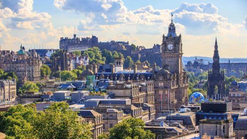 Personeelsreis Edinburgh, een perfecte mix van historische bezienswaardigheden, culinaire tours en groepsactiviteiten
