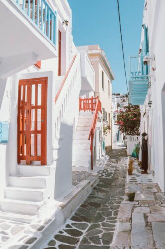 Incentivereis Mykonos, beleef de witte huisjes, kristalheldere zee en de iconische zonsondergangen
