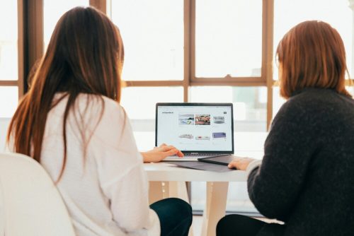 Personeelsuitje op workation, ideaal voor teambuilding, creativiteit en productiviteit tijdens een bedrijfsreis op maat